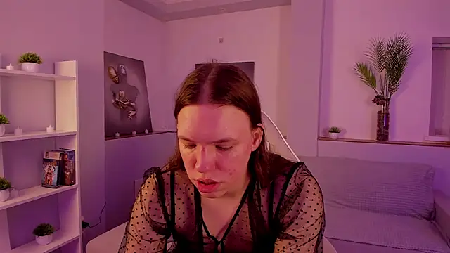 MadisonMongomeri online show from December 15, 3:14 am