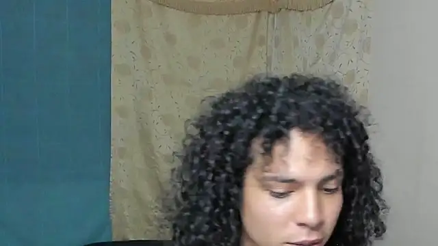 Angelwhitte online show from November 4, 7:09 am