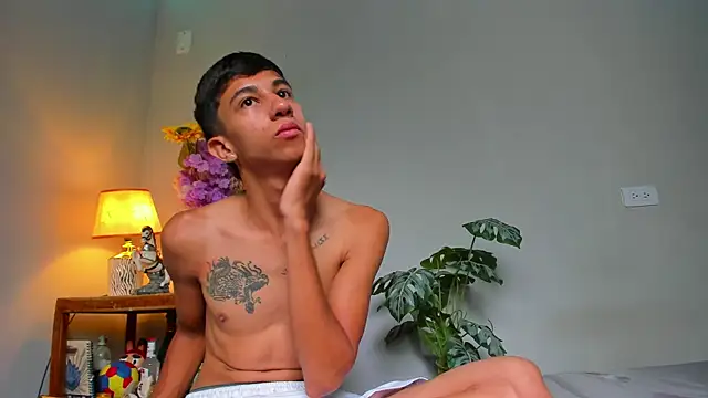 lucian davii online show from June 3, 1:57 pm