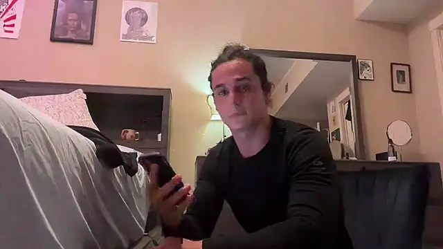 wisteriaseraph online show from November 5, 11:51 pm