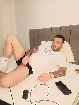 snncdgn online show from December 17, 6:58 pm