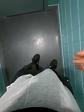 seulementme online show from February 26, 11:44 am