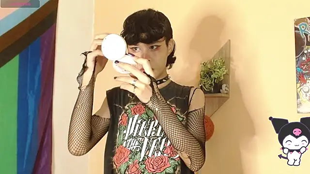 nicolai a online show from November 15, 1:35 pm