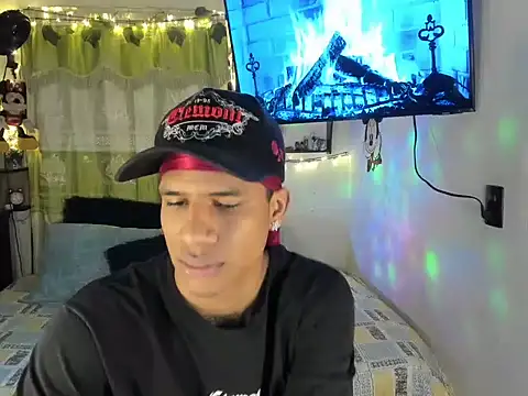 JUANBIGCOCK21CM online show from July 6, 12:29 am