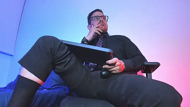 Prince1 dark online show from December 3, 6:19 am