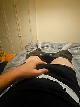 steveashton241093 online show from November 9, 7:29 pm