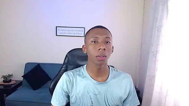 Miilo18 online show from December 15, 8:50 pm