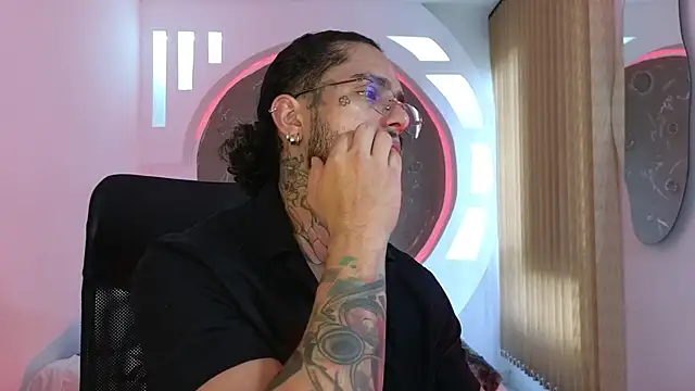 Alanrodgers online show from November 27, 1:04 pm