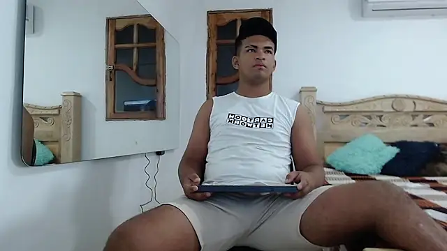 mathews    online show from December 2, 2:36 am