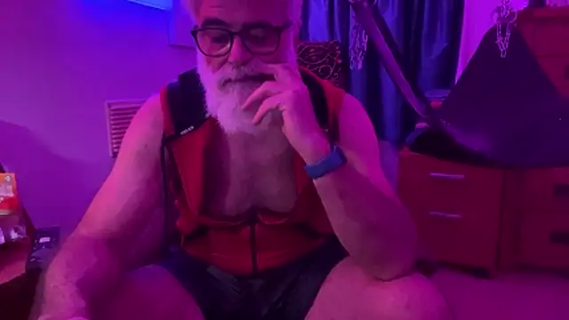 LeatherSdaddy online show from June 1, 8:42 pm