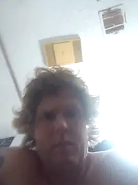 heathbar33 online show from November 12, 5:40 pm