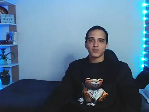 Maax30233 online show from November 13, 5:17 pm