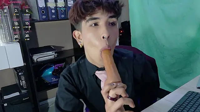 Angeldust19 online show from February 20, 4:09 am