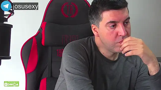 likihot online show from January 16, 9:01 am