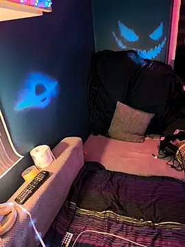 Joffrey69v420 online show from February 12, 6:47 pm