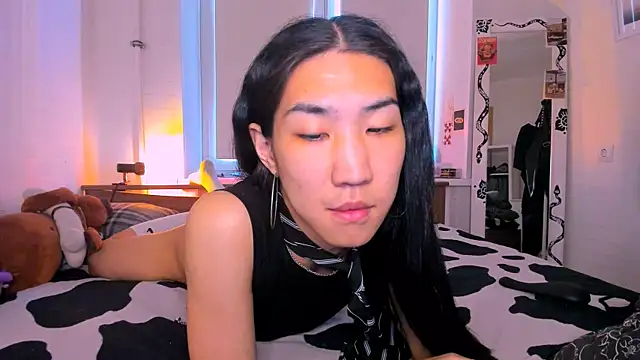 asiancvnttt online show from April 20, 3:36 pm