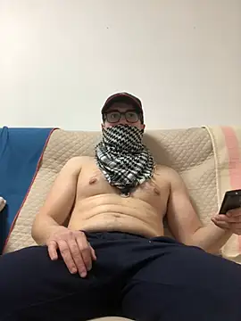 biscottosexy69 online show from January 9, 6:46 pm