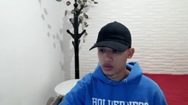 willytal2025 online show from January 9, 6:35 pm