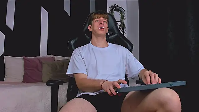 Ostin Saints online show from March 11, 4:03 pm