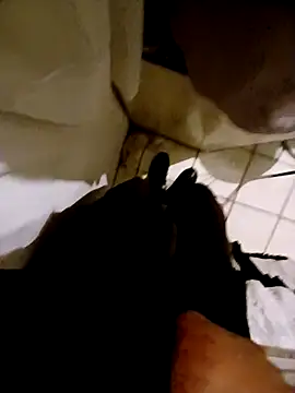 Eezxxx online show from December 2, 7:28 pm