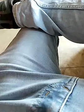 Roy   121 online show from January 14, 11:15 am