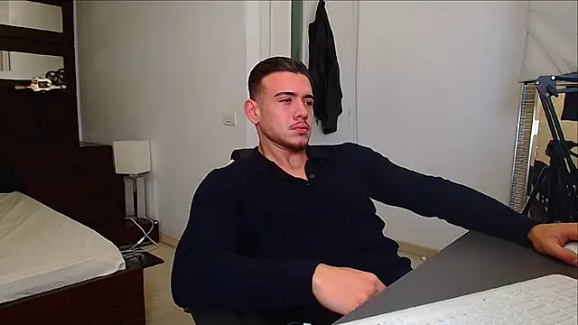 ElijahThorne online show from November 24, 5:52 am