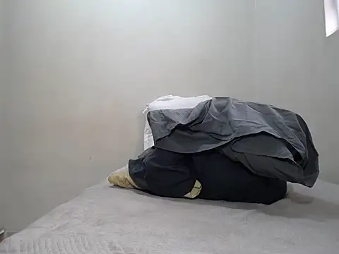 KinkyJXxX online show from March 3, 7:49 am