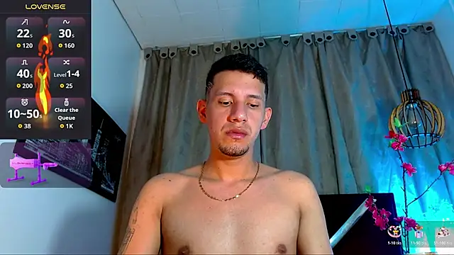 Sebastian Smith   online show from April 9, 11:27 am