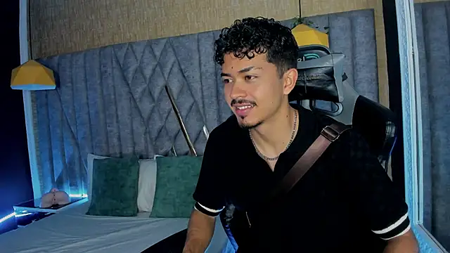 NicolaiKarav online show from March 6, 11:40 am