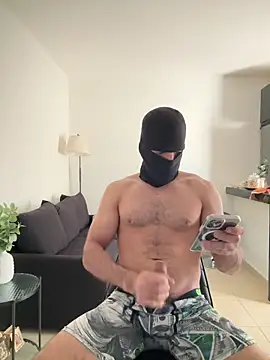 vicbig33 online show from February 7, 6:57 pm