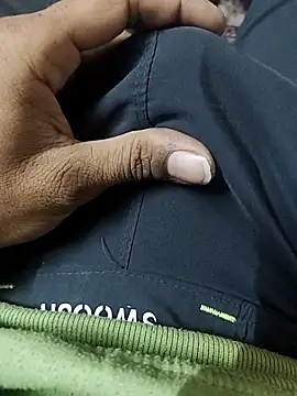 bigdick2299 online show from December 17, 2:57 pm