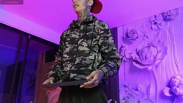 Paulo 527 online show from February 8, 5:35 am