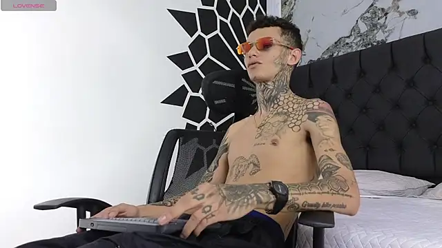 Paulo 527 online show from March 31, 5:31 am