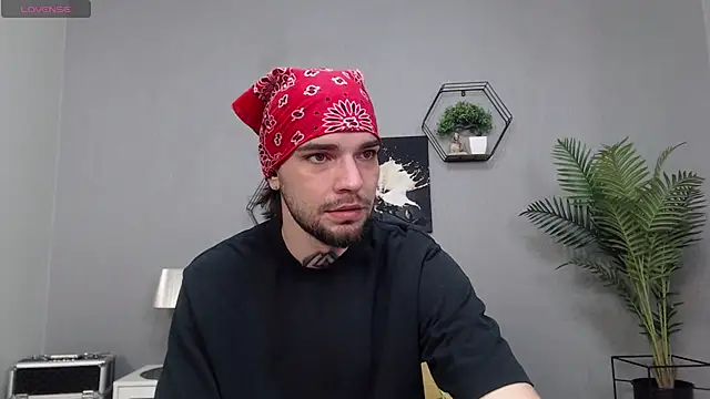 KaneHunter online show from April 6, 5:58 pm