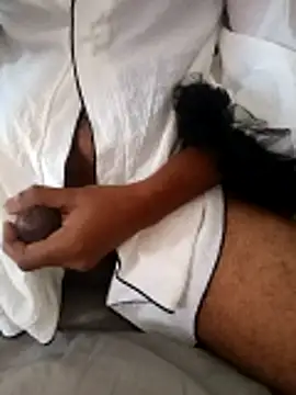 Blackeduncut online show from April 21, 1:30 am