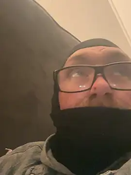 Theonly1uneedd online show from February 23, 9:11 am