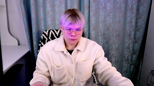 Brian Mils online show from January 15, 12:20 pm