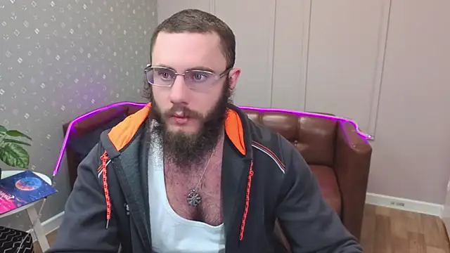 Ant Power online show from December 20, 5:31 pm