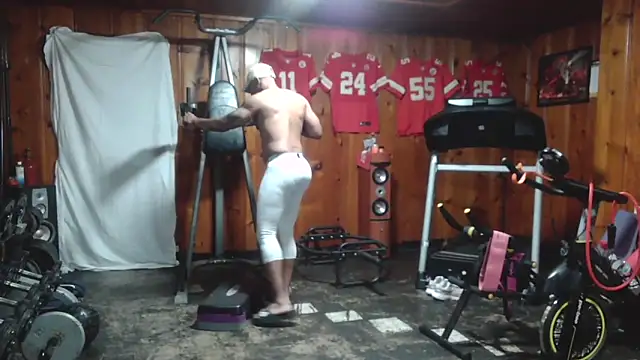 Black-Silver-Fox online show from April 27, 11:32 pm