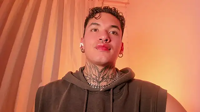 AlecBanne online show from December 15, 3:03 am