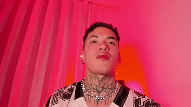 AlecBanne online show from December 13, 11:22 pm