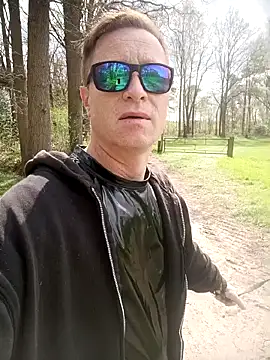 jefflatex45 online show from April 10, 11:28 am