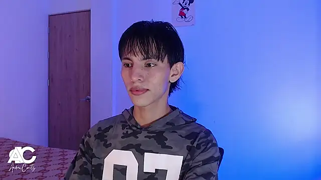 andrew courtzz online show from April 21, 5:30 pm