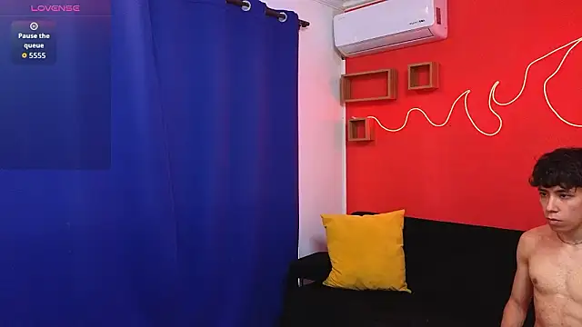 Neo Twink online show from February 17, 7:02 pm