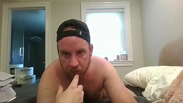 BeefyNcloudy online show from June 6, 8:04 pm