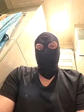 StickyIckyGeckon online show from March 16, 5:44 am