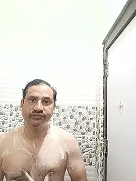 Nagurvali143 online show from December 15, 3:25 am