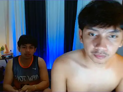 dylan hardfucker online show from August 6, 9:21 pm