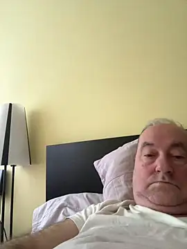 csikar online show from April 10, 6:20 am