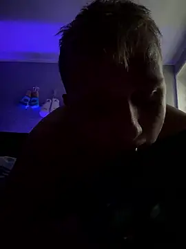 dust1n  online show from January 16, 8:39 am